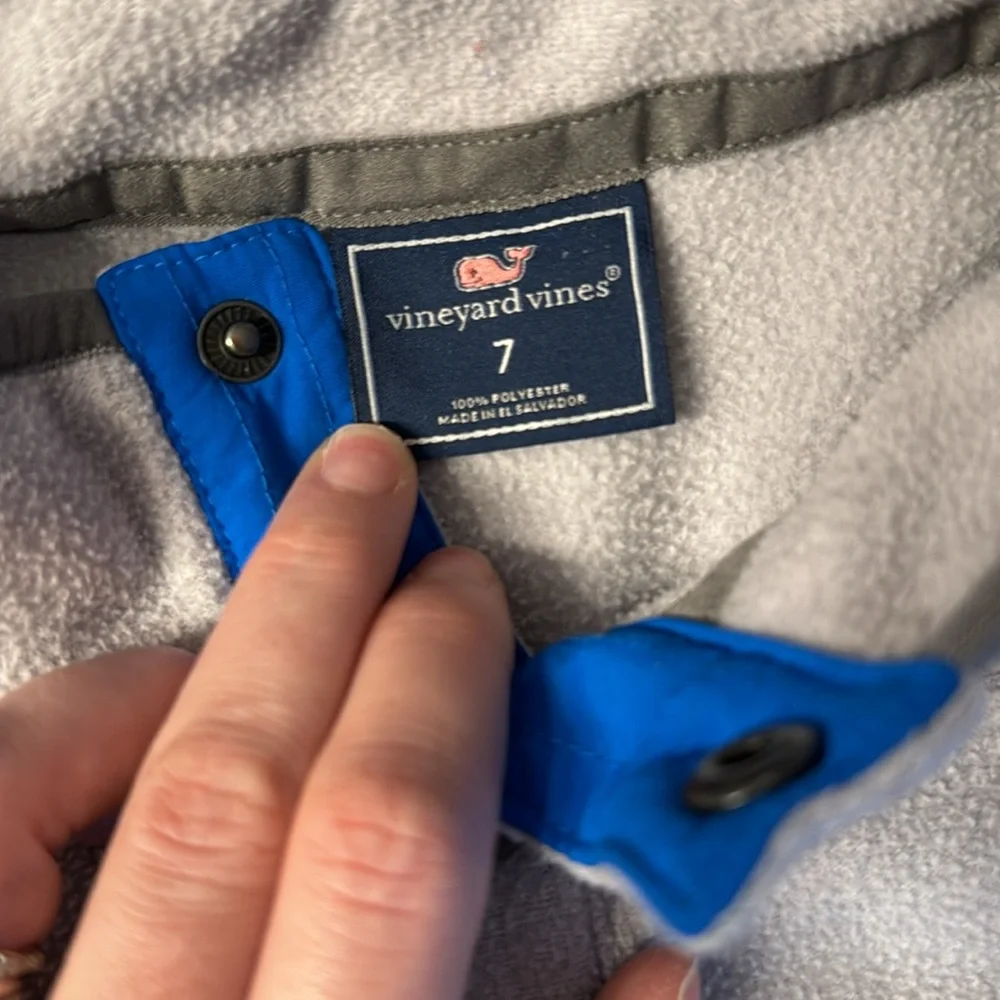 Vineyard vines fleece pullover boys size 7. Good used condition - Picture 3 of 6